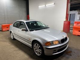 2001 BMW 330XI