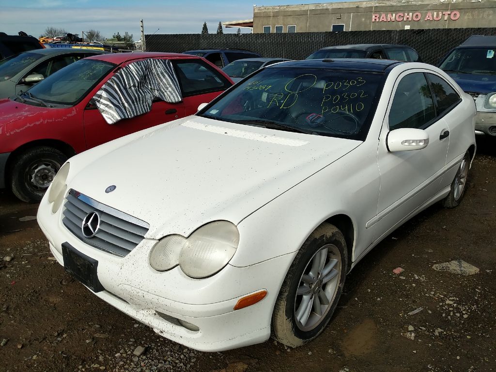 2003 Mercedes-Benz C-Class 1