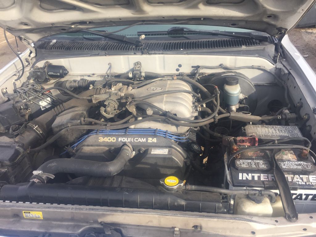 2002 Toyota Tacoma 10