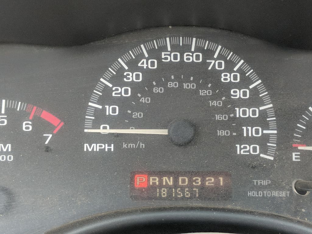 1999 Chevrolet Malibu 4