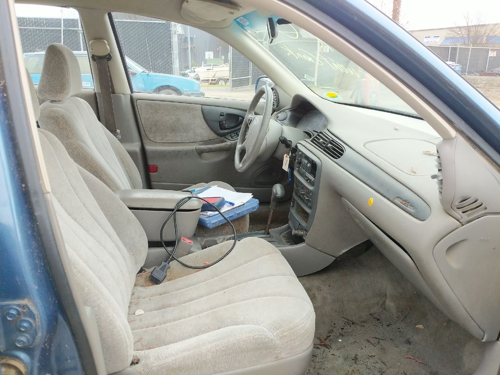 1999 Chevrolet Malibu 8