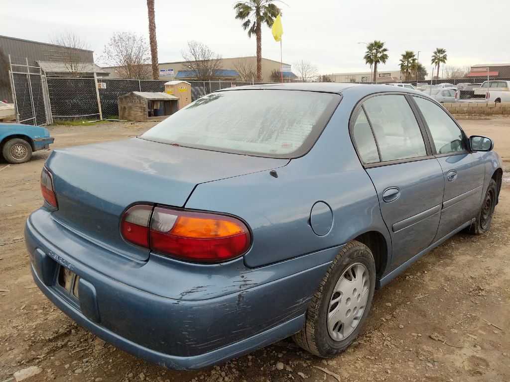 1999 Chevrolet Malibu 3