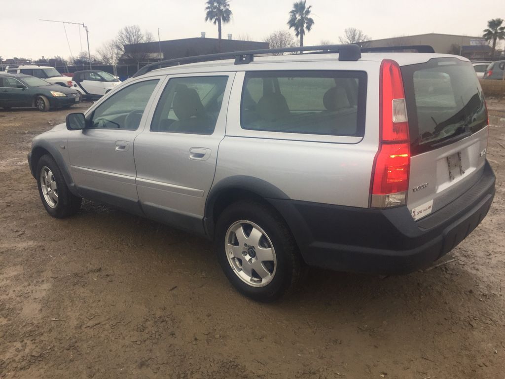 2001 Volvo XC70 2