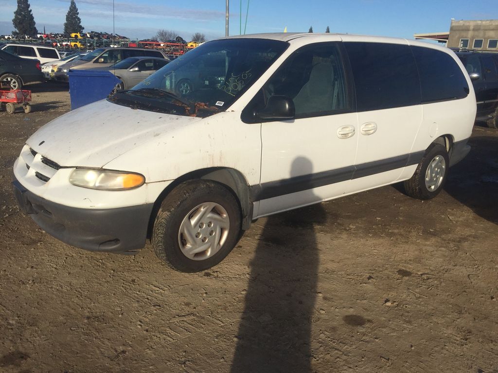 2000 Dodge Grand Caravan 1