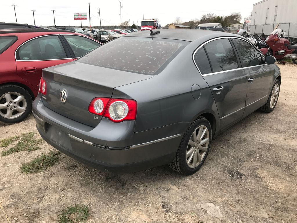 2006 VOLKSWAGEN Passat 3