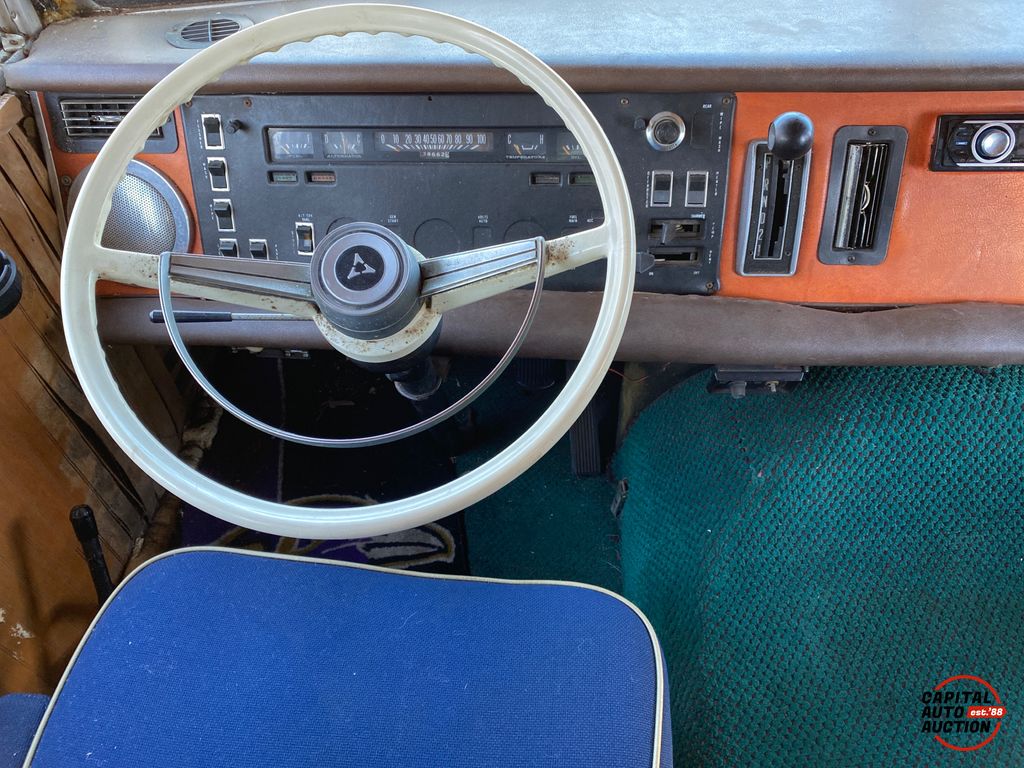 1972 WINNEBAGO Brave 10