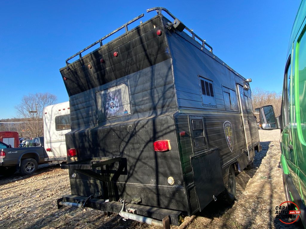 1972 WINNEBAGO Brave 3