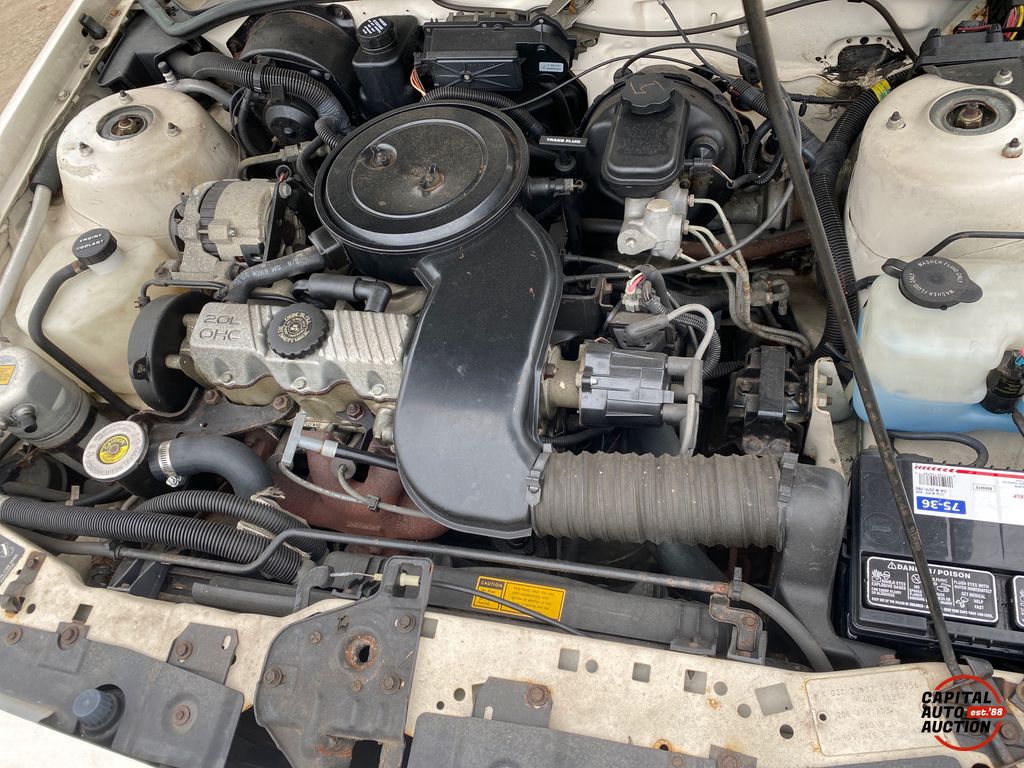 1989 Pontiac Sunbird 9