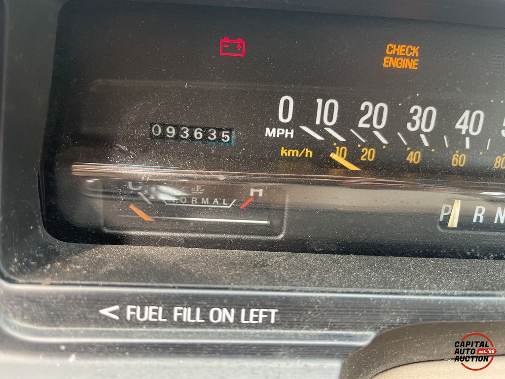 1993 MERCURY GRAND MARQUIS 4