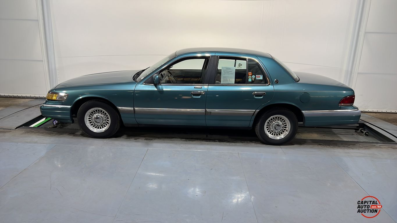 1993 MERCURY GRAND MARQUIS 11