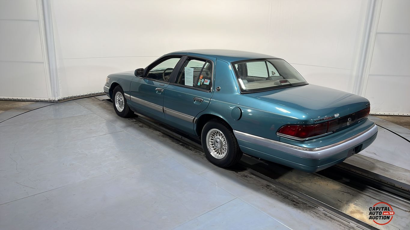 1993 MERCURY GRAND MARQUIS 2