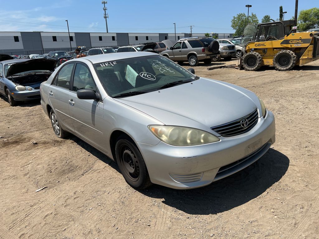 Auction DCB995661 2005 Toyota Camry