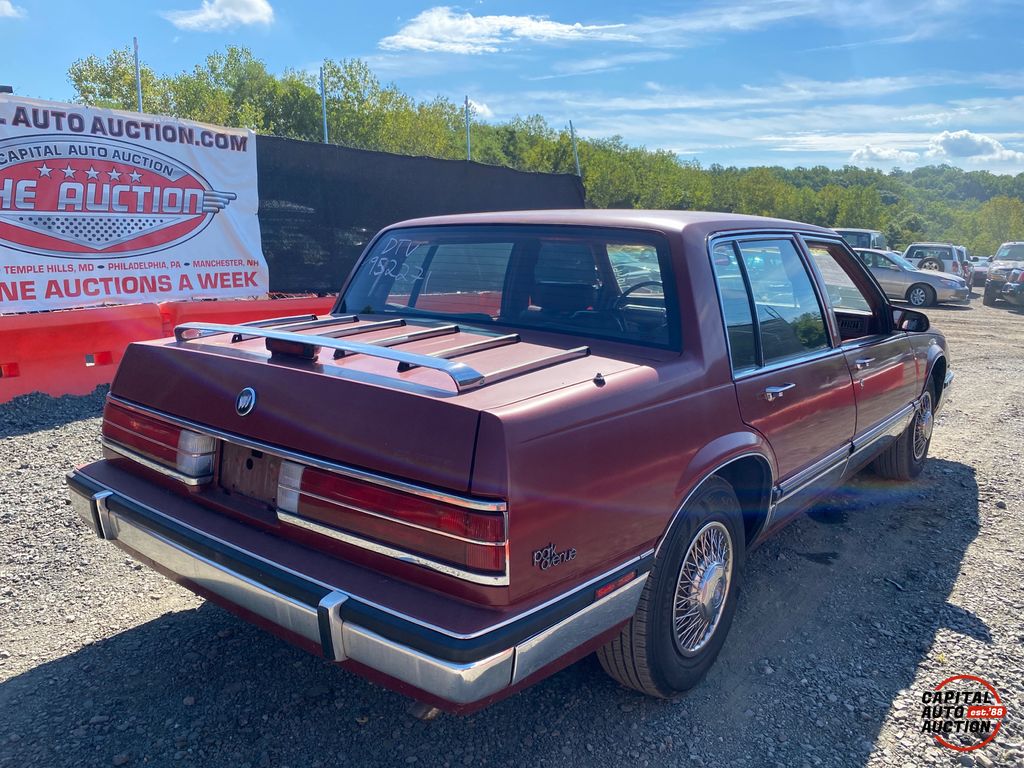 1988 Buick Park Avenue 3