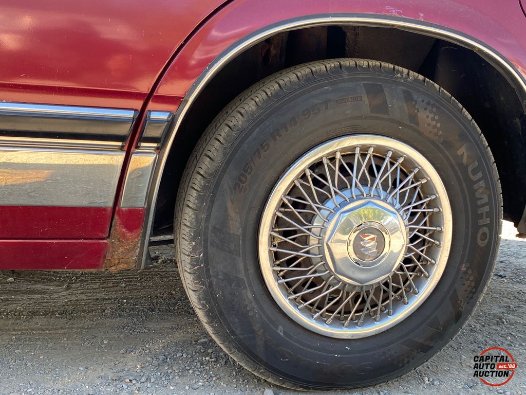 1988 Buick Park Avenue 12