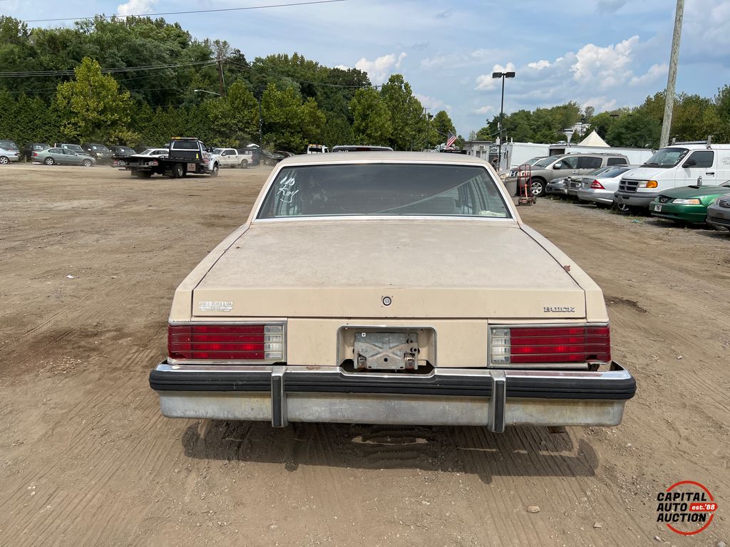1982 BUICK LESABRE 6