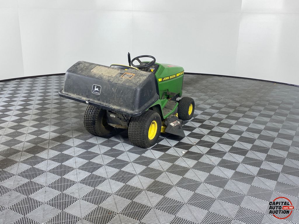 John Deere LX173 3