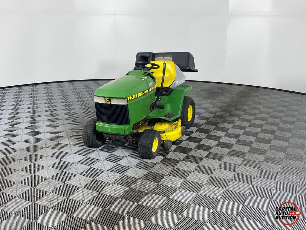 John Deere LX173 1