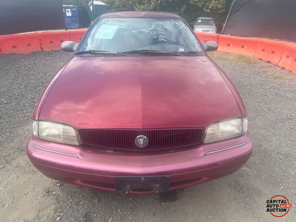 1996 BUICK SKYLARK 5