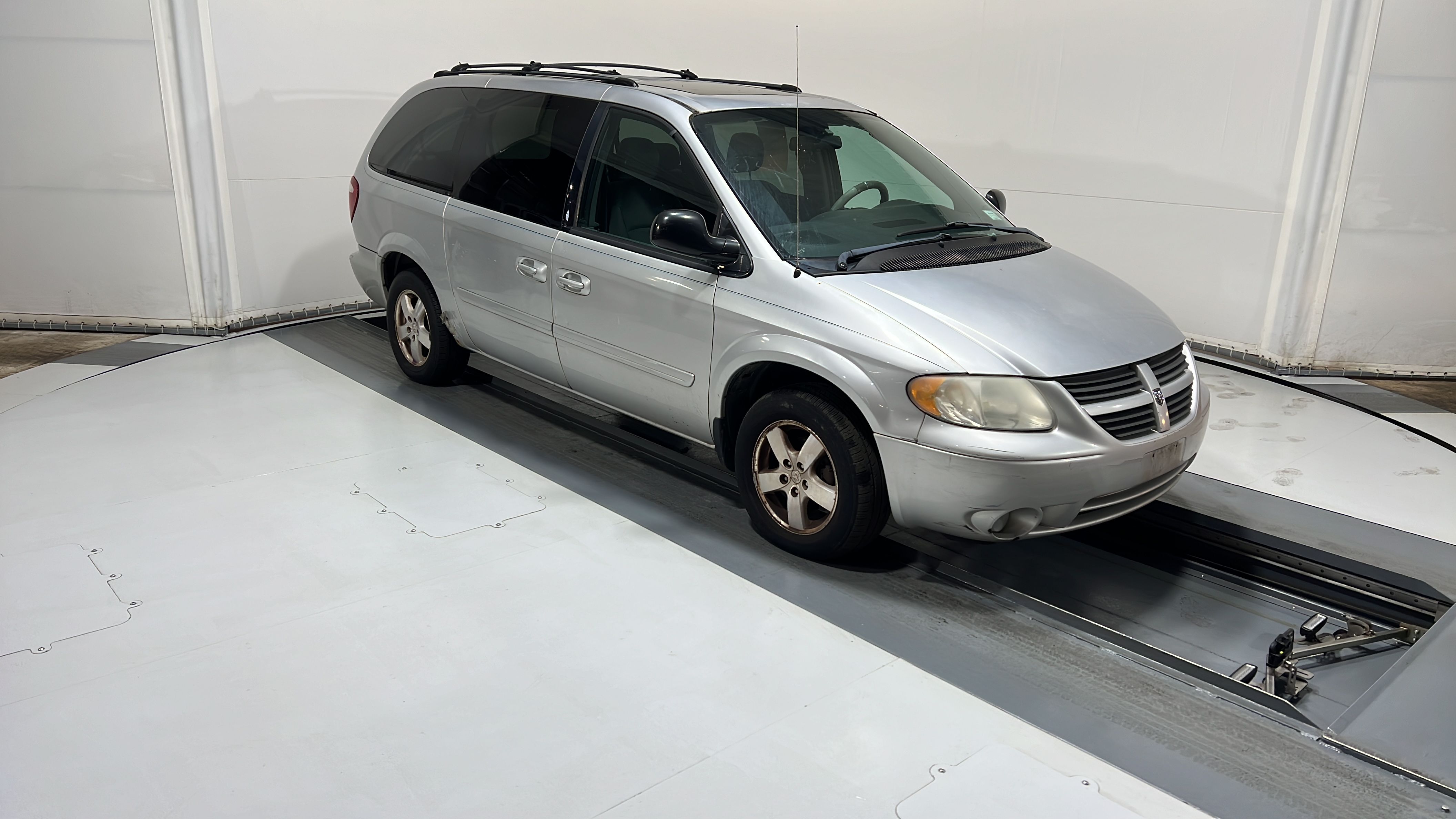 05 dodge 2024 grand caravan