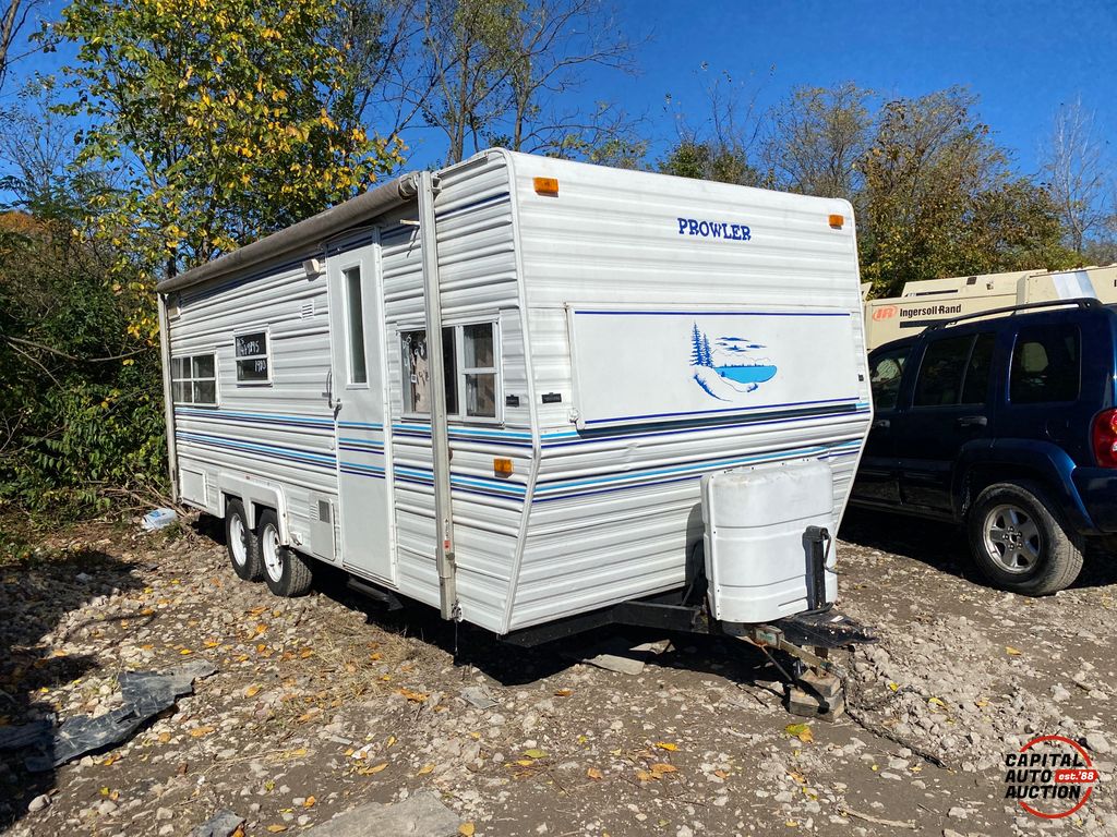1980 Prowler camper 0