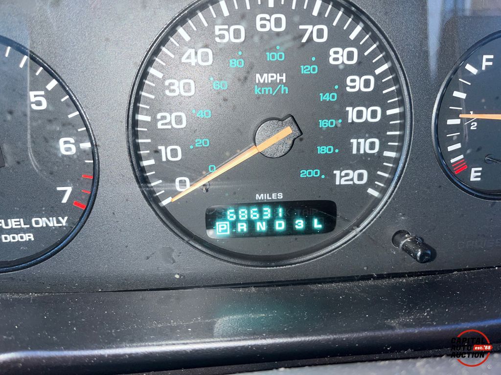 1997 Chrysler CIRRUS LXI 4