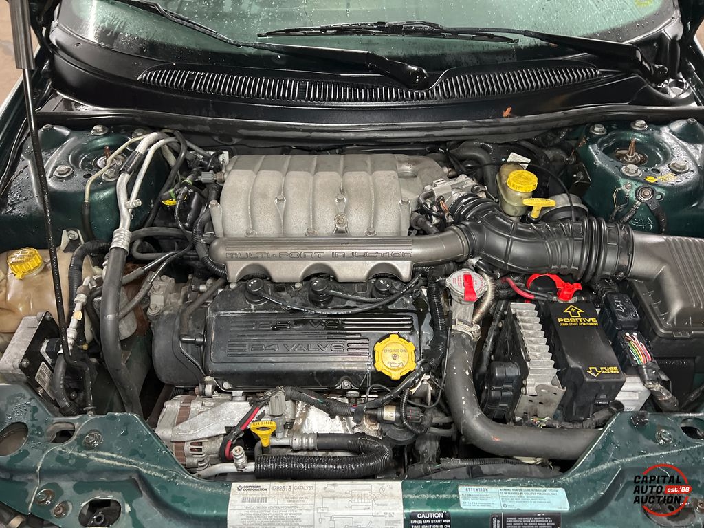 1997 Chrysler CIRRUS LXI 9