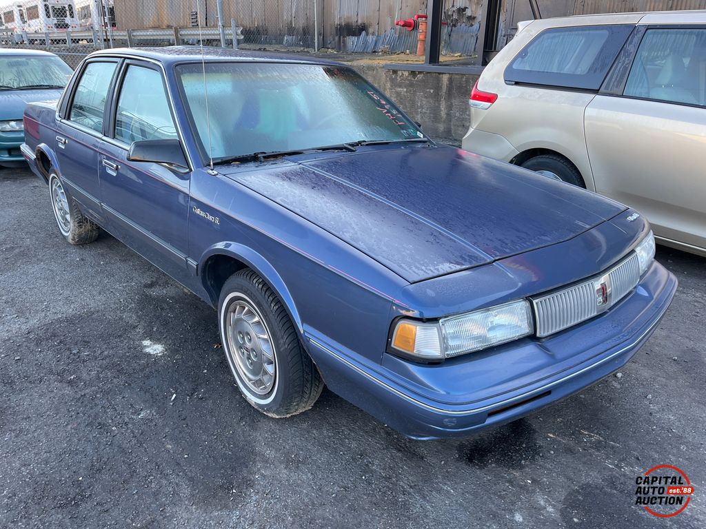1995 Oldsmobile Cutlass Ciera 0