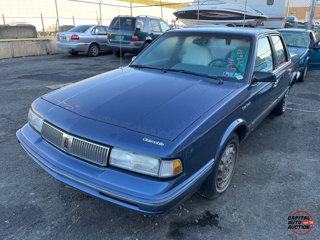 1995 Oldsmobile Cutlass Ciera 1