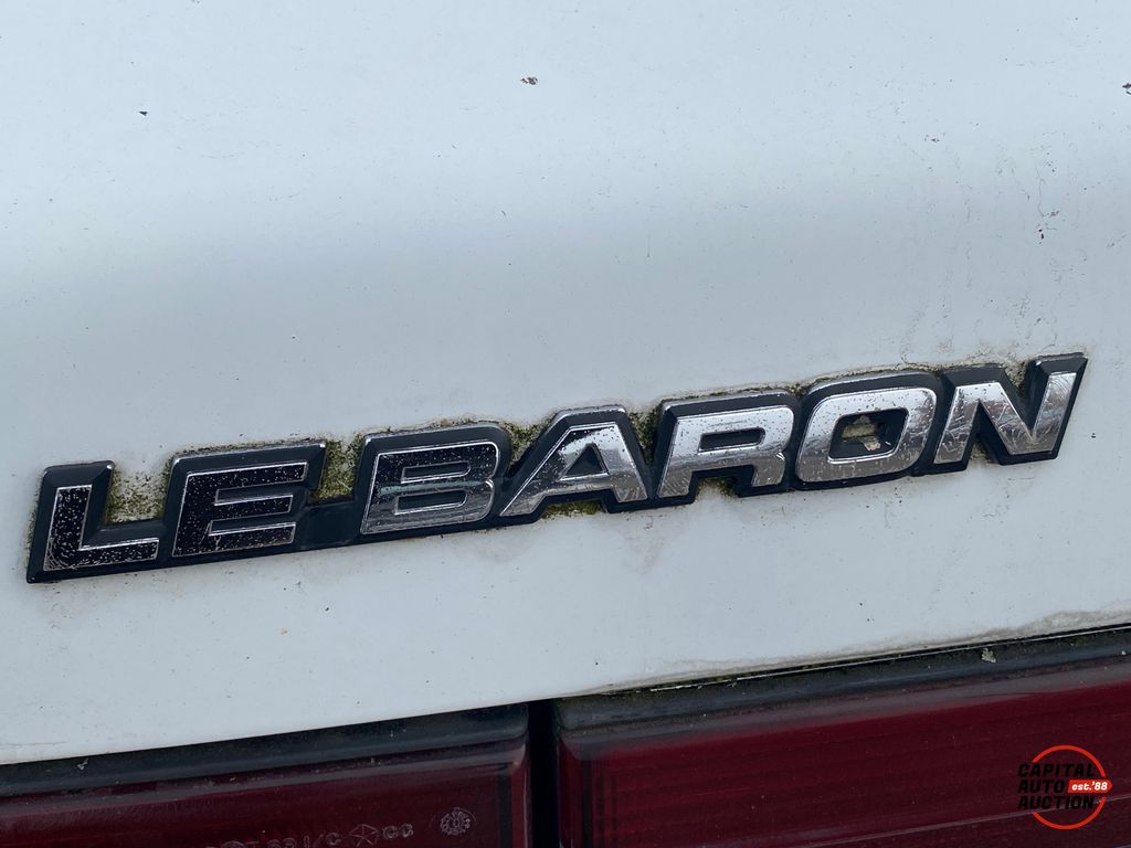 1990 Chrysler LEBARON 11