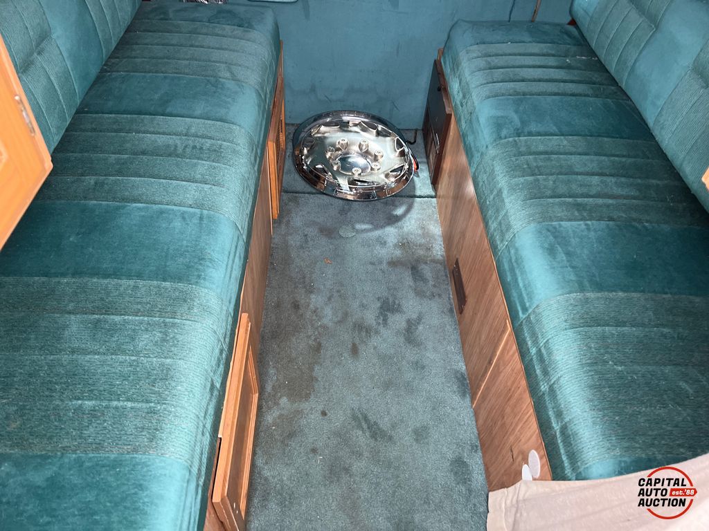 1994 DODGE DODGE RAM CAMPER 19