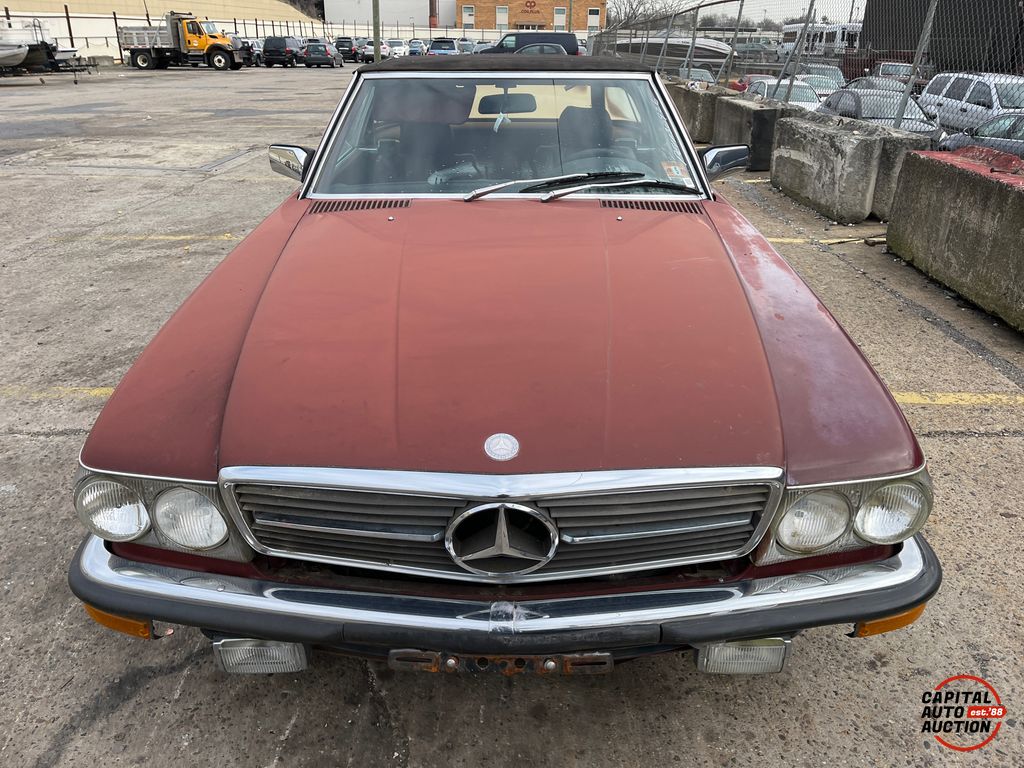 1983 Mercedes-Benz Convertible 5