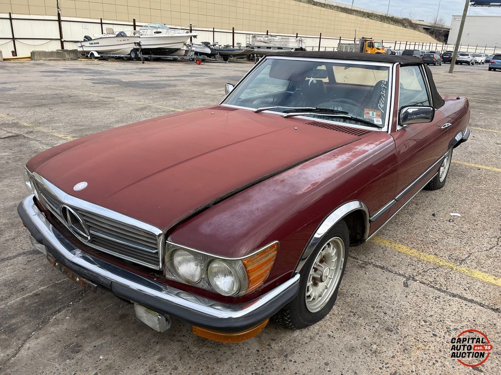 1983 Mercedes-Benz Convertible 1
