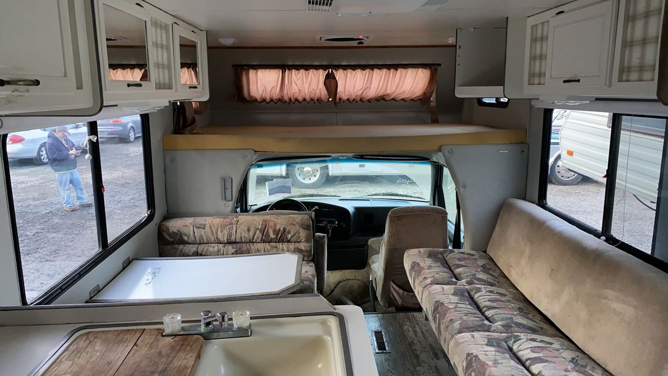 1996 Damon Hornet Motorhome 7