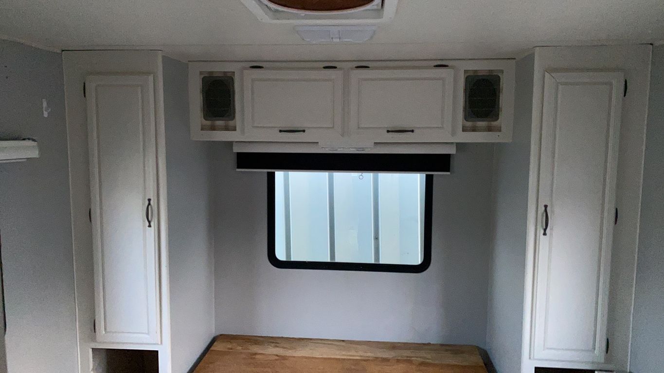 1996 Damon Hornet Motorhome 9