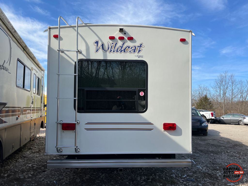 2006 FOREST RIVER Wildcat 5