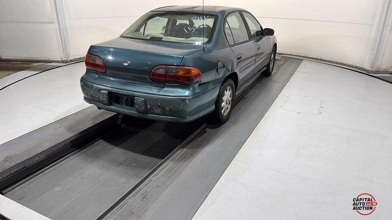 1997 CHEVROLET MALIBU LS 3