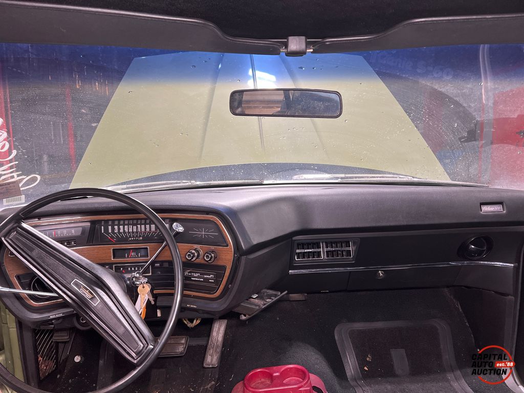 1970 FORD Custom 500 10