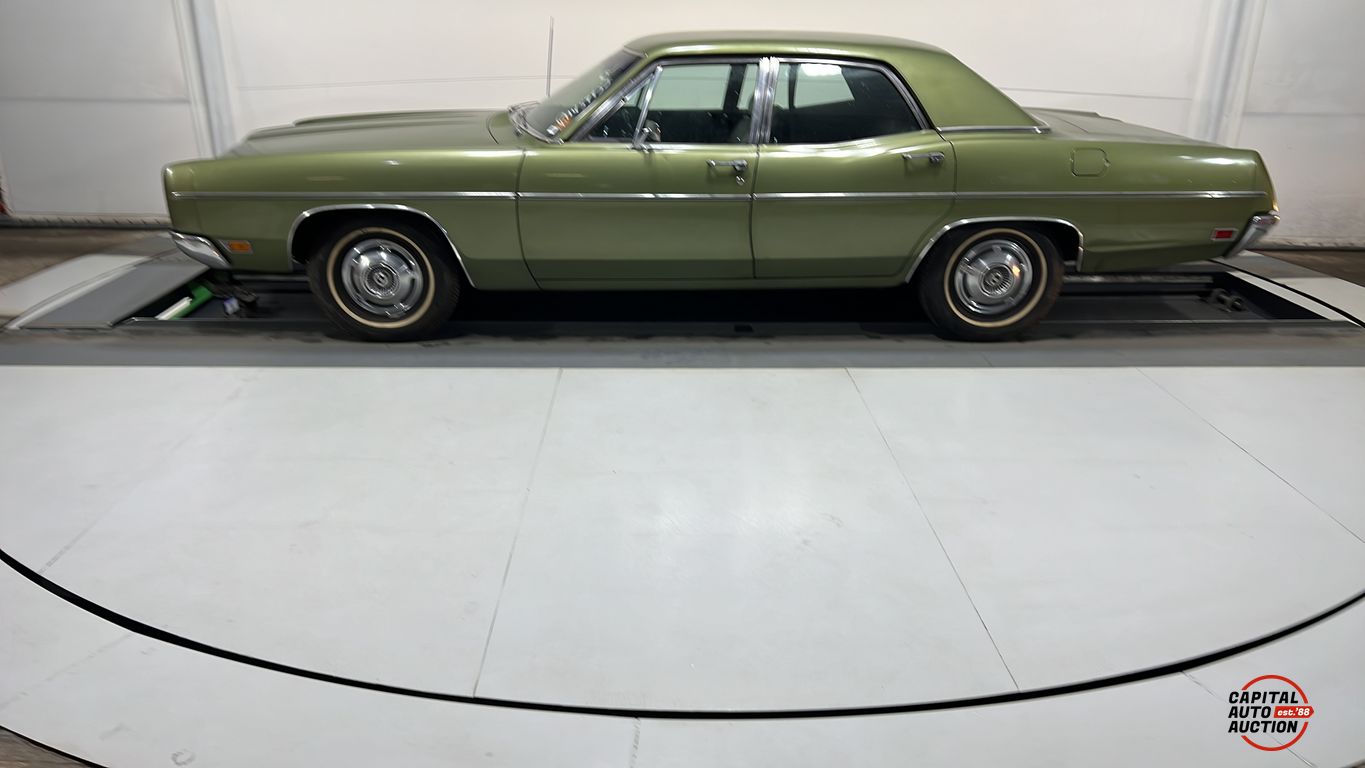 1970 FORD Custom 500 13