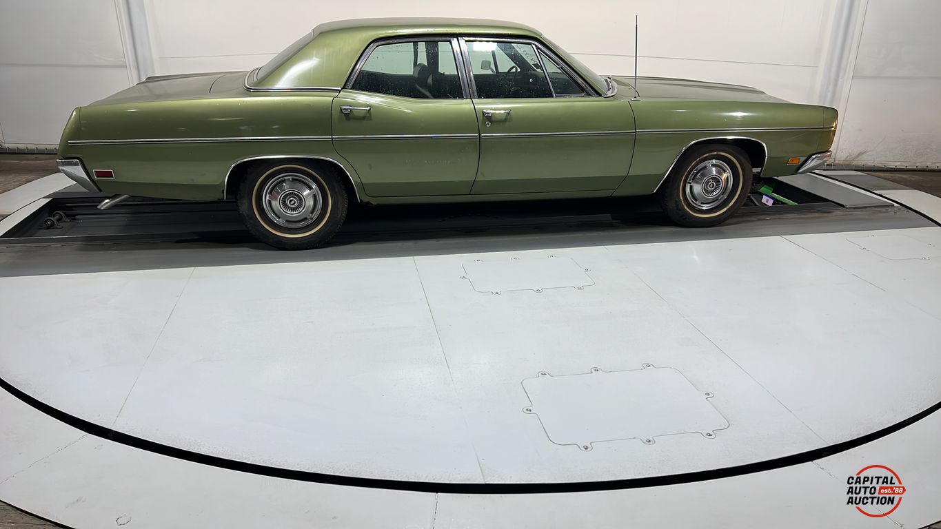 1970 FORD Custom 500 14