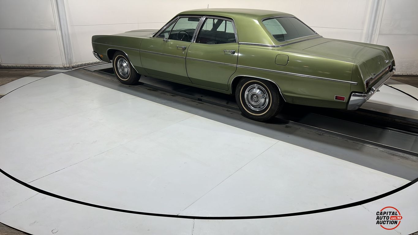 1970 FORD Custom 500 2