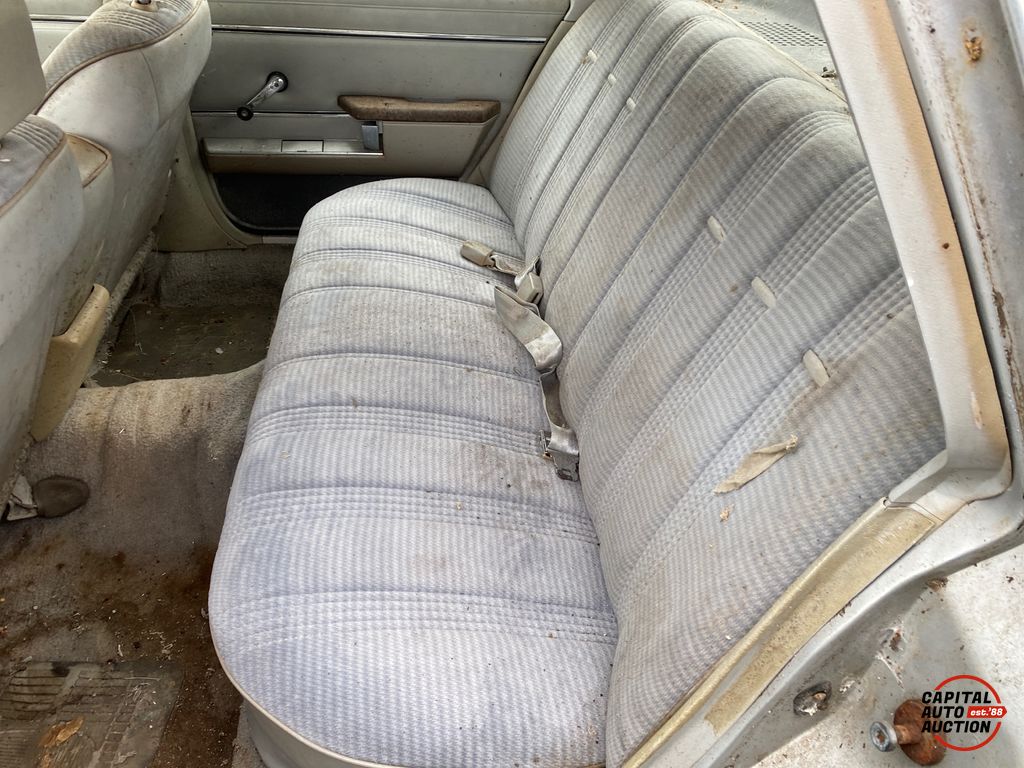 1988 Plymouth Gran Fury 8