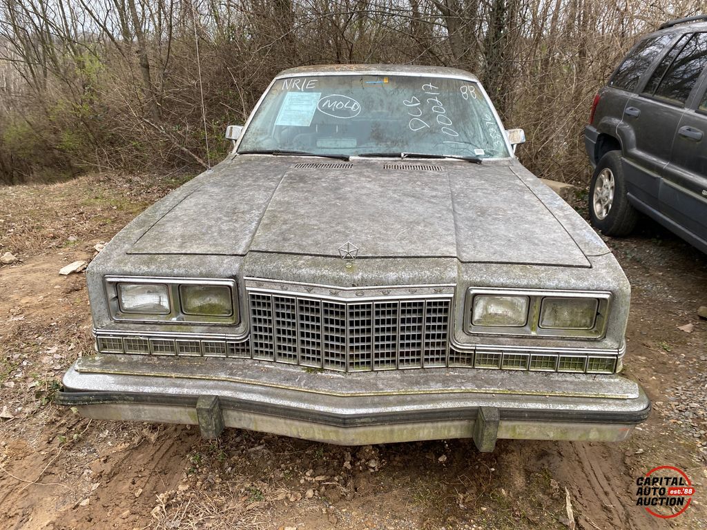 1988 Plymouth Gran Fury 5