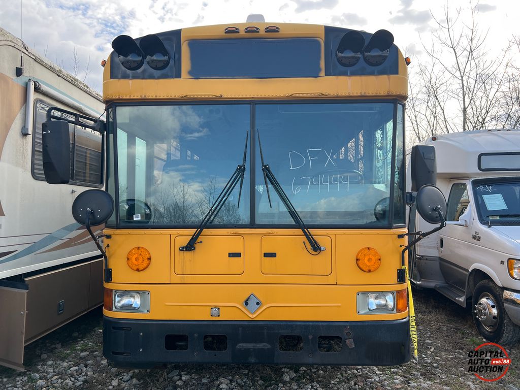 2002 AMTRAN RE Series BUS 5