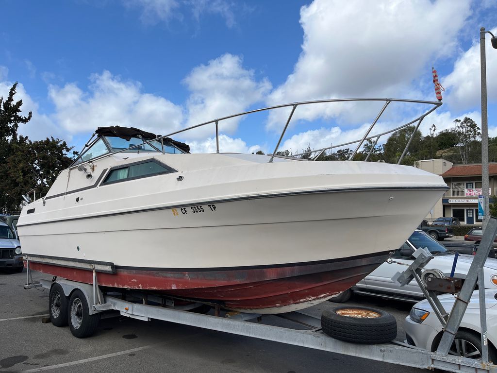1979 bayliner Victoria 0