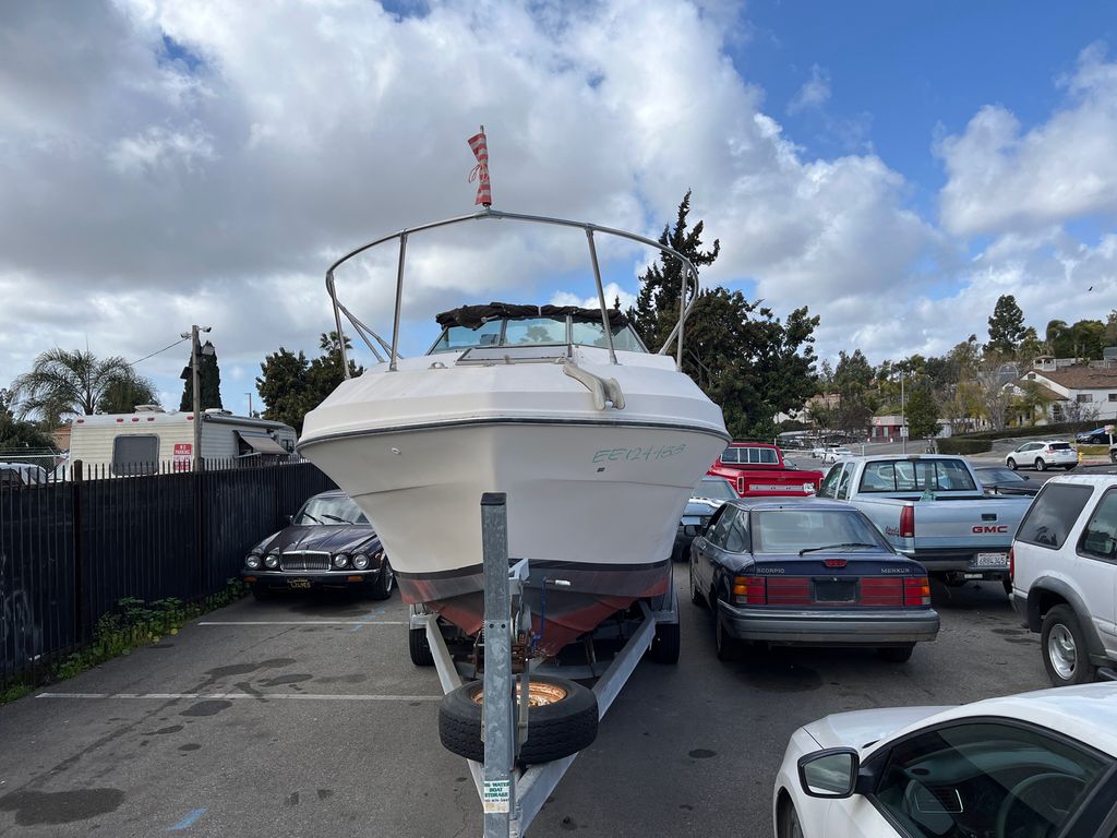 1979 bayliner Victoria 5