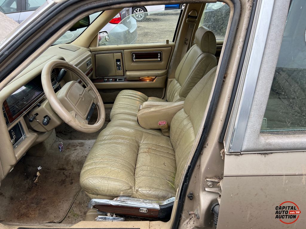 1991 Chrysler Imperial 7