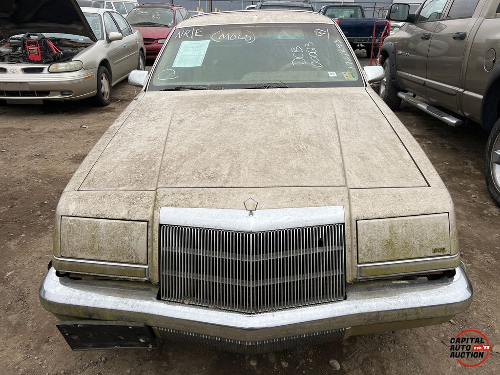 1991 Chrysler Imperial 5