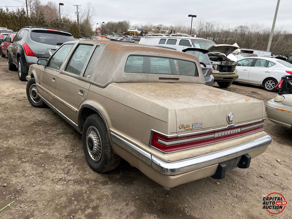 1991 Chrysler Imperial 2