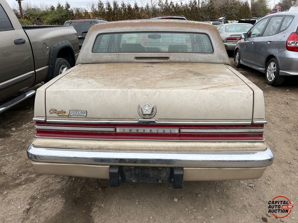 1991 Chrysler Imperial 6
