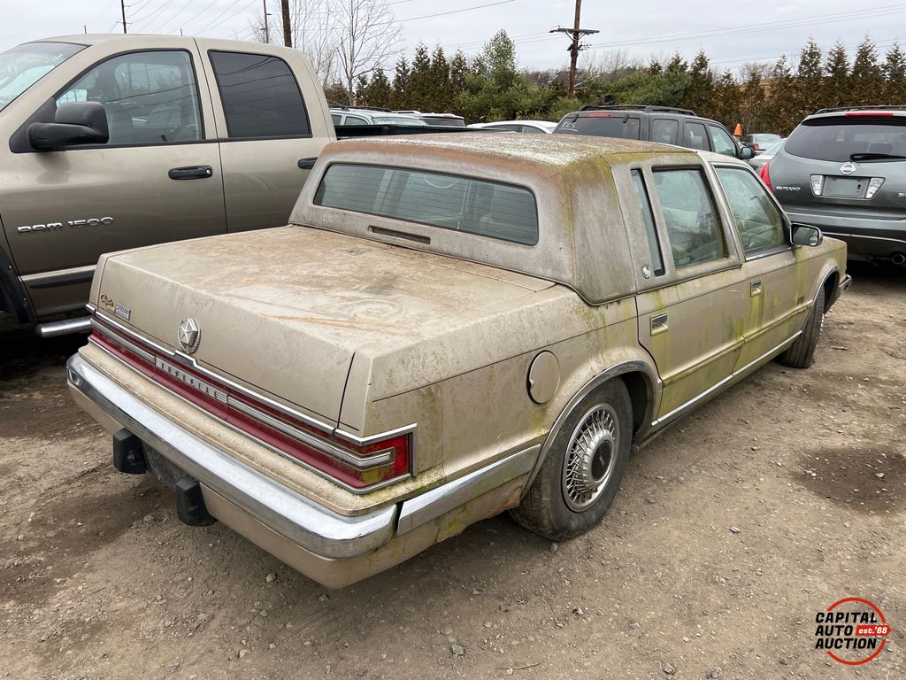 1991 Chrysler Imperial 3